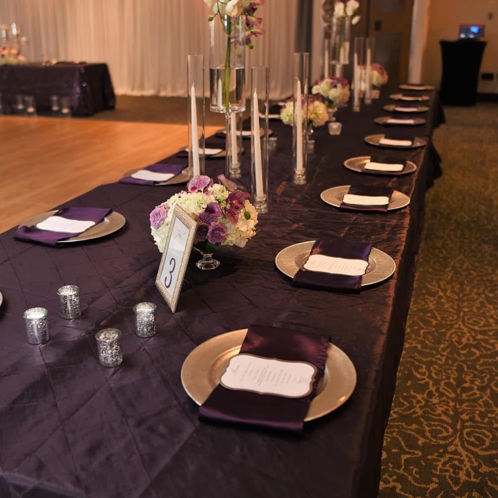Plum & Gold Head Table